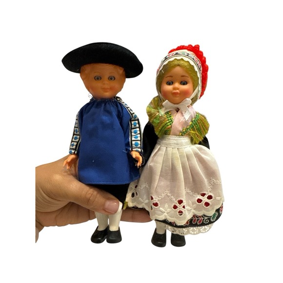 Vintage Sleepy Eyes Ethnic Dolls‎ Made in Italy Boy Girl 7" - Picture 1 of 4